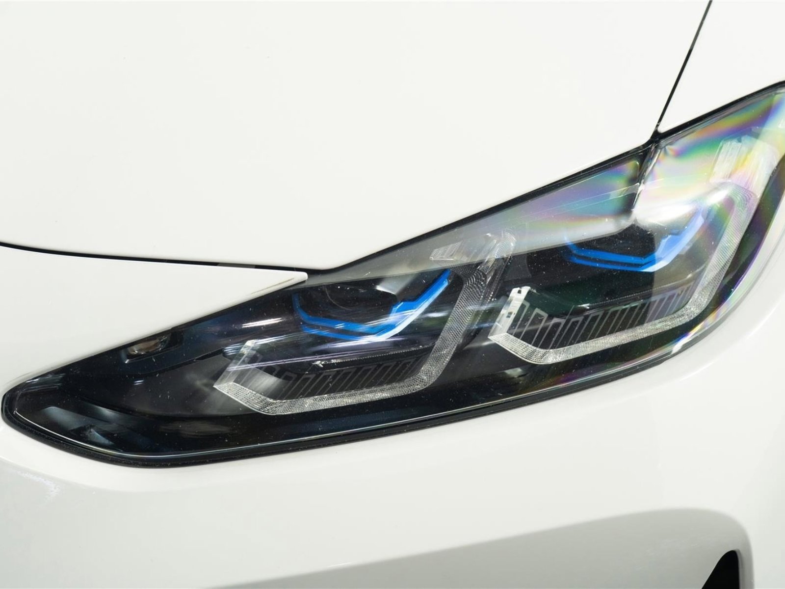 Used 2024 BMW M4 Competition image 24