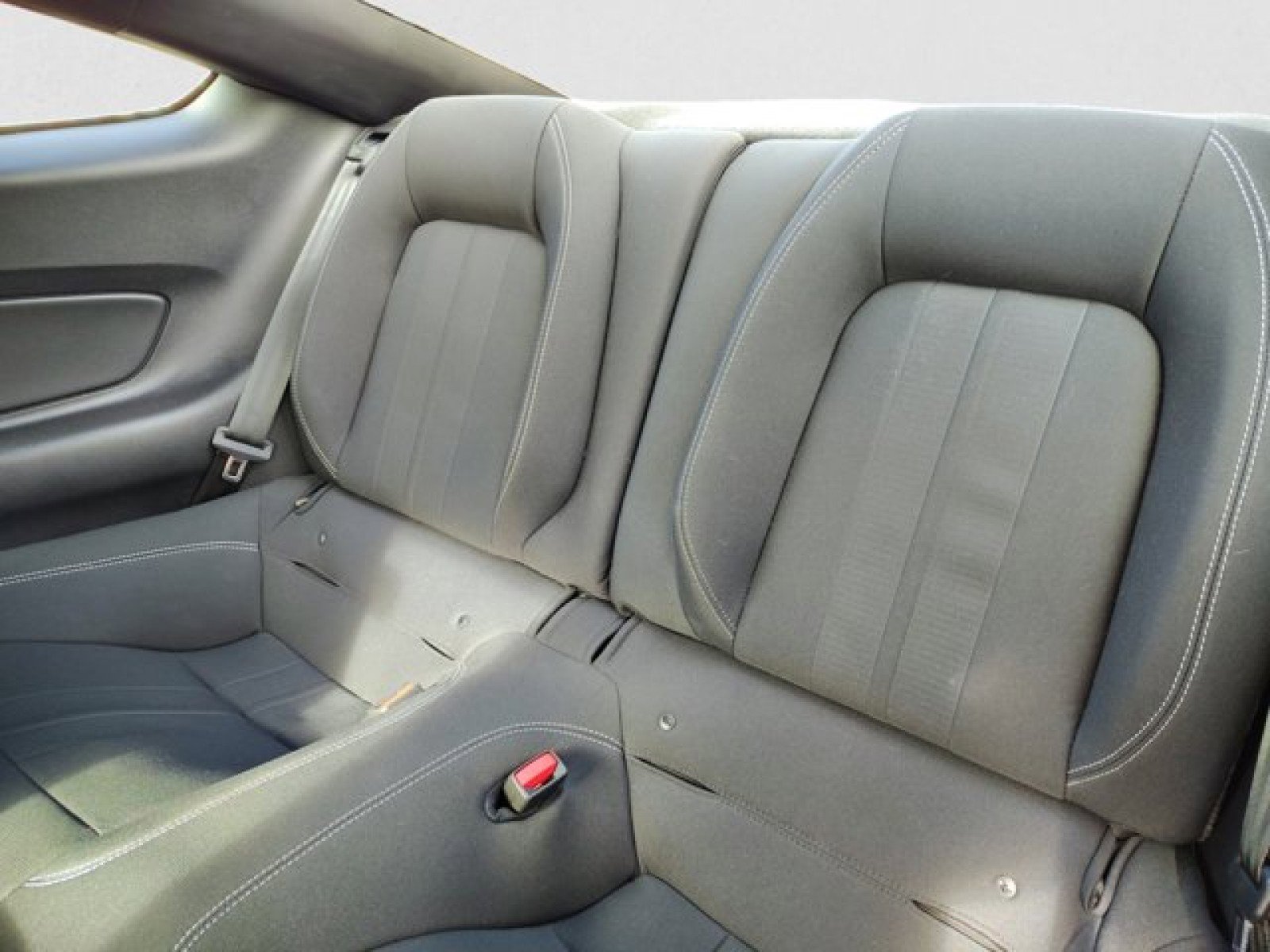 Used 2022 Ford Mustang GT w/ Equipment Group 301A image 17