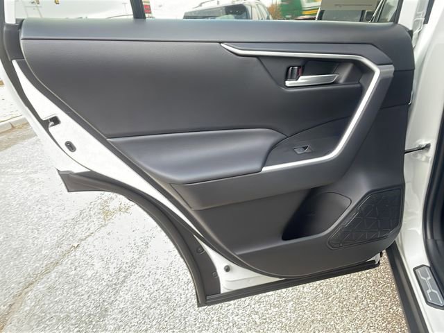 New 2025 Toyota RAV4 XLE image 17