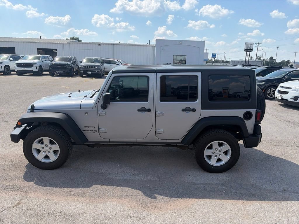 Used 2017 Jeep Wrangler Unlimited Sport w/ Quick Order Package 24S AWD/4WD image 3