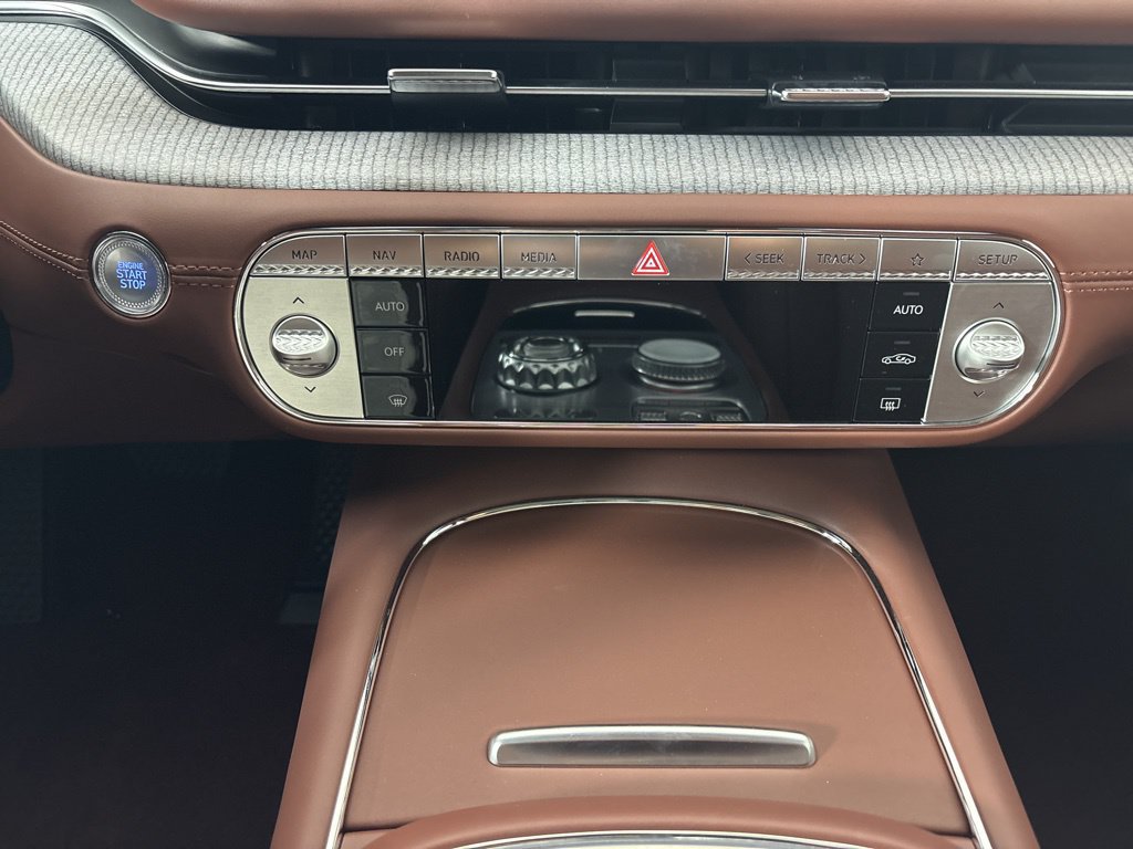New 2026 Genesis G90 3.5T AWD/4WD image 24