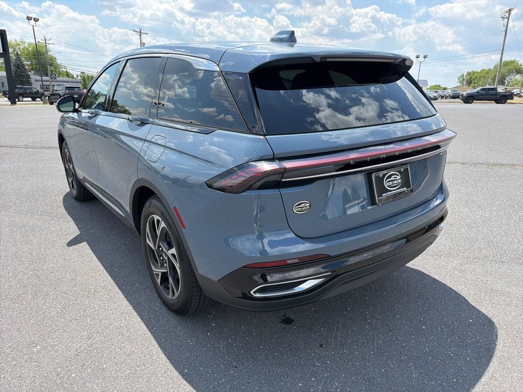 New 2026 Lincoln Nautilus Premier w/ Equipment Group 102A AWD/4WD image 3