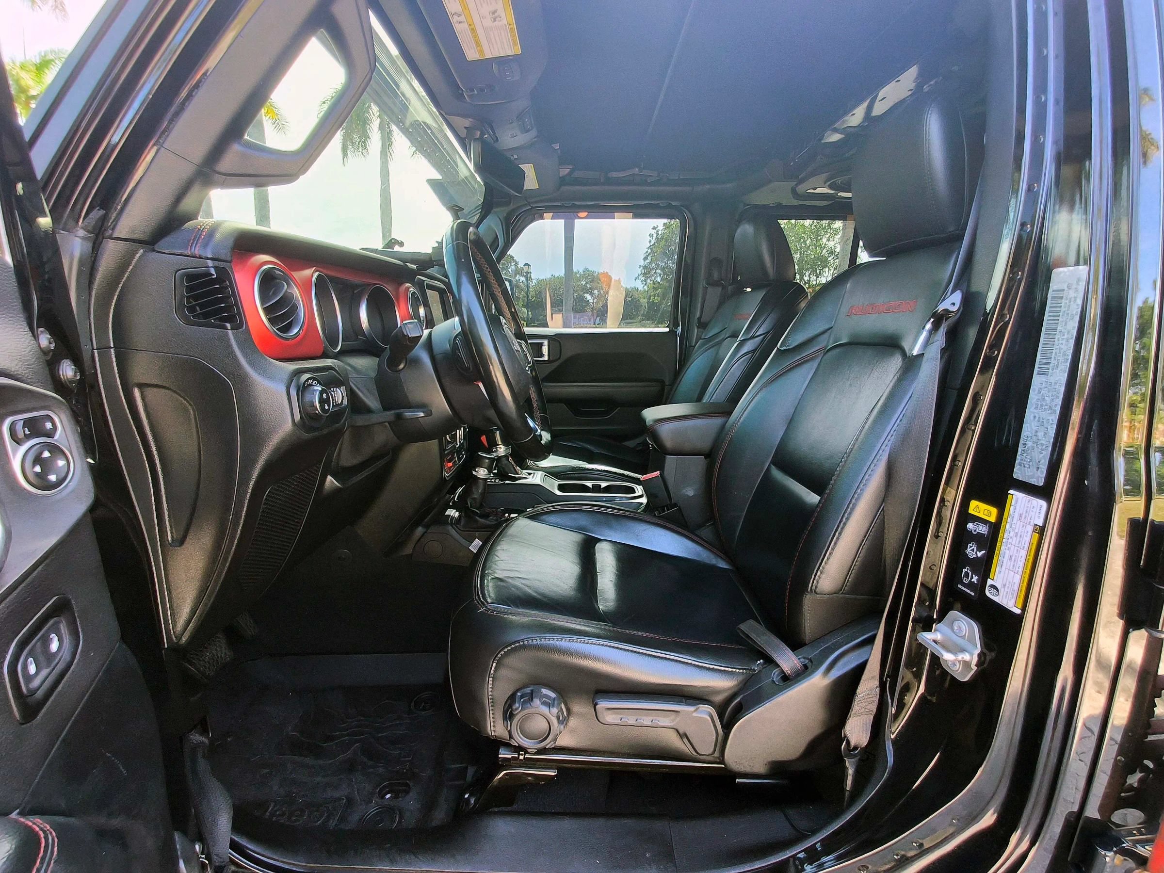Used 2020 Jeep Gladiator Rubicon AWD/4WD image 12
