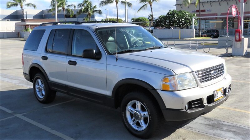 Used 2003 Ford Explorer XLT AWD/4WD image 4
