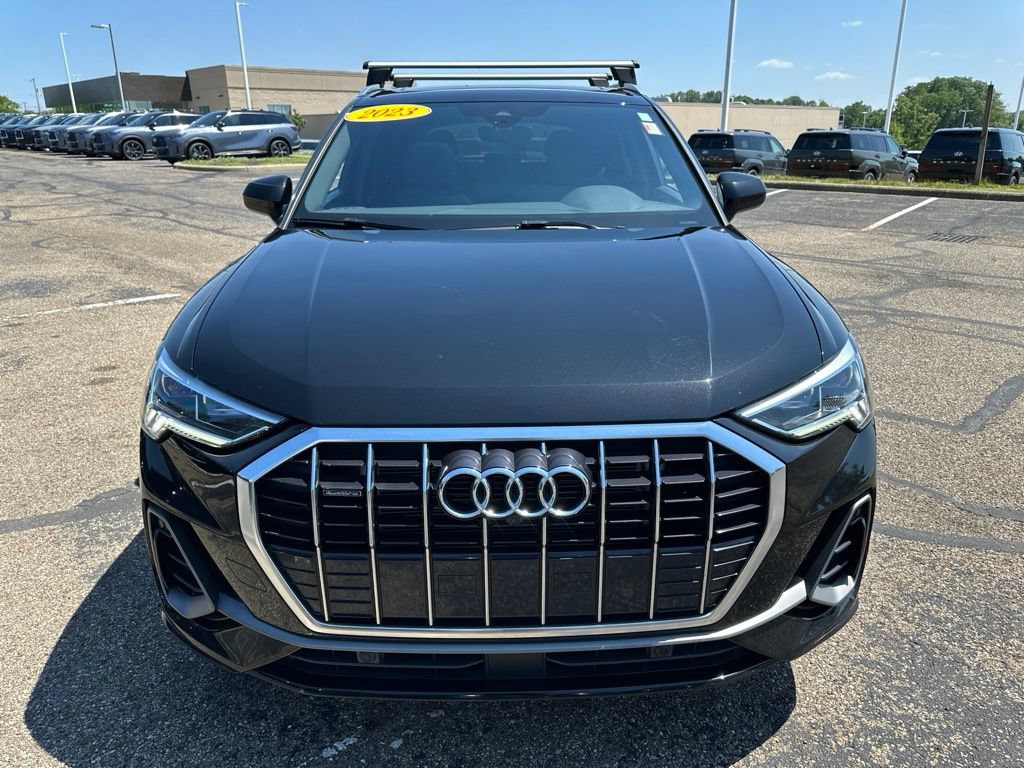 Used 2023 Audi Q3 2.0T Premium Plus w/ Premium Plus Package AWD/4WD image 19