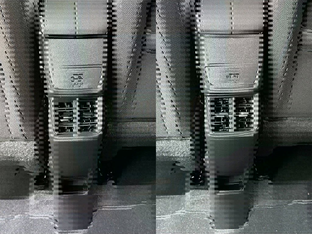 New 2026 GMC Terrain Elevation image 26