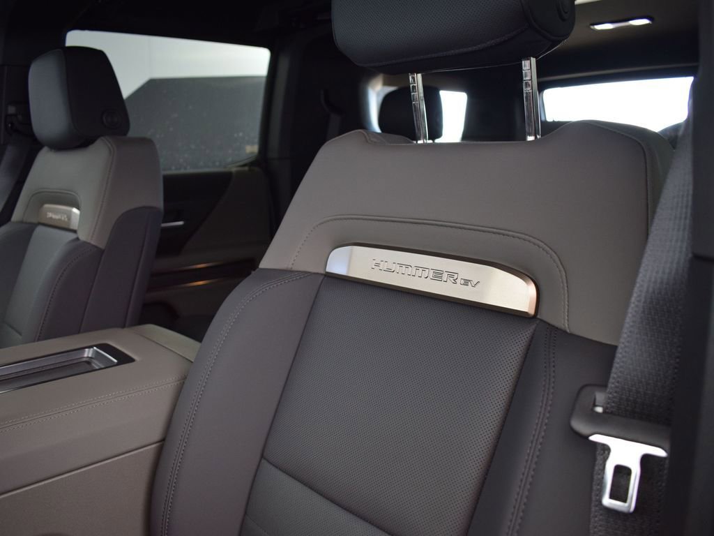 New 2024 GMC Hummer EV 2X w/ Extreme Off-Road Package image 18
