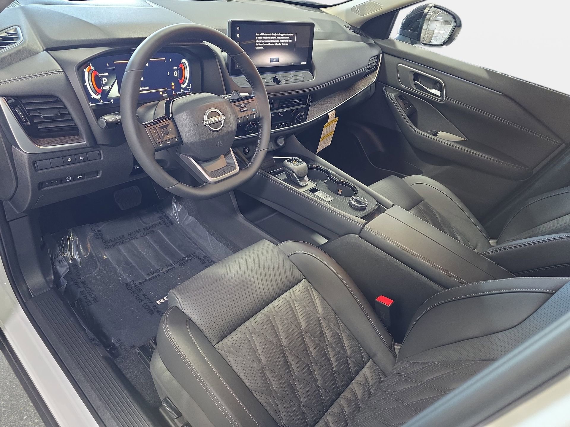 New 2026 Nissan Rogue Platinum w/ Platinum Premium Package AWD/4WD image 16