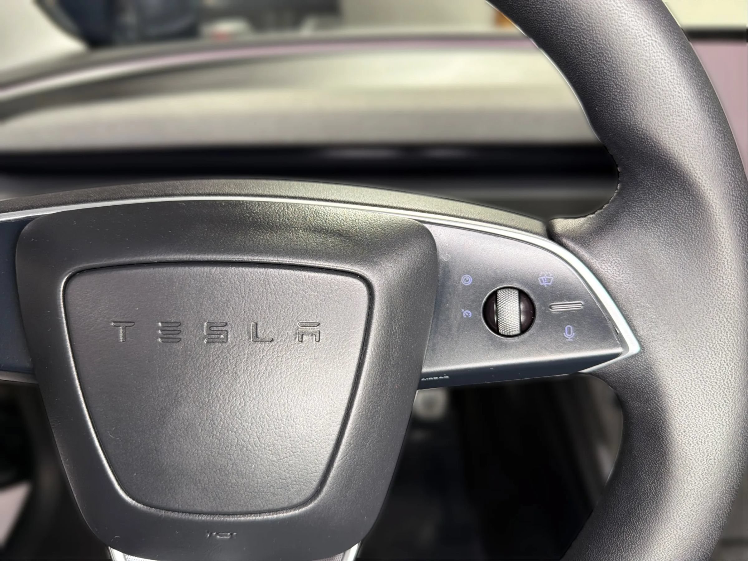 Used 2024 Tesla Model 3 Standard Range RWD image 27