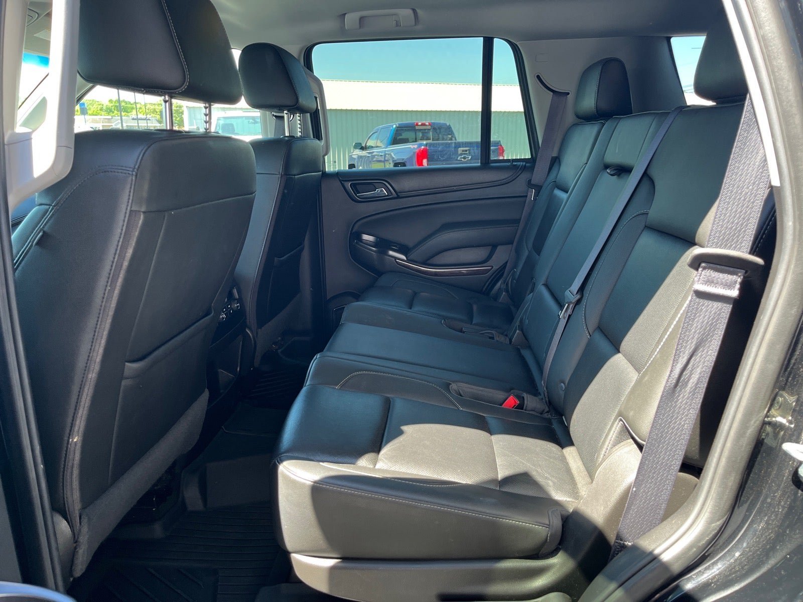 Used 2017 GMC Yukon SLT AWD/4WD image 17