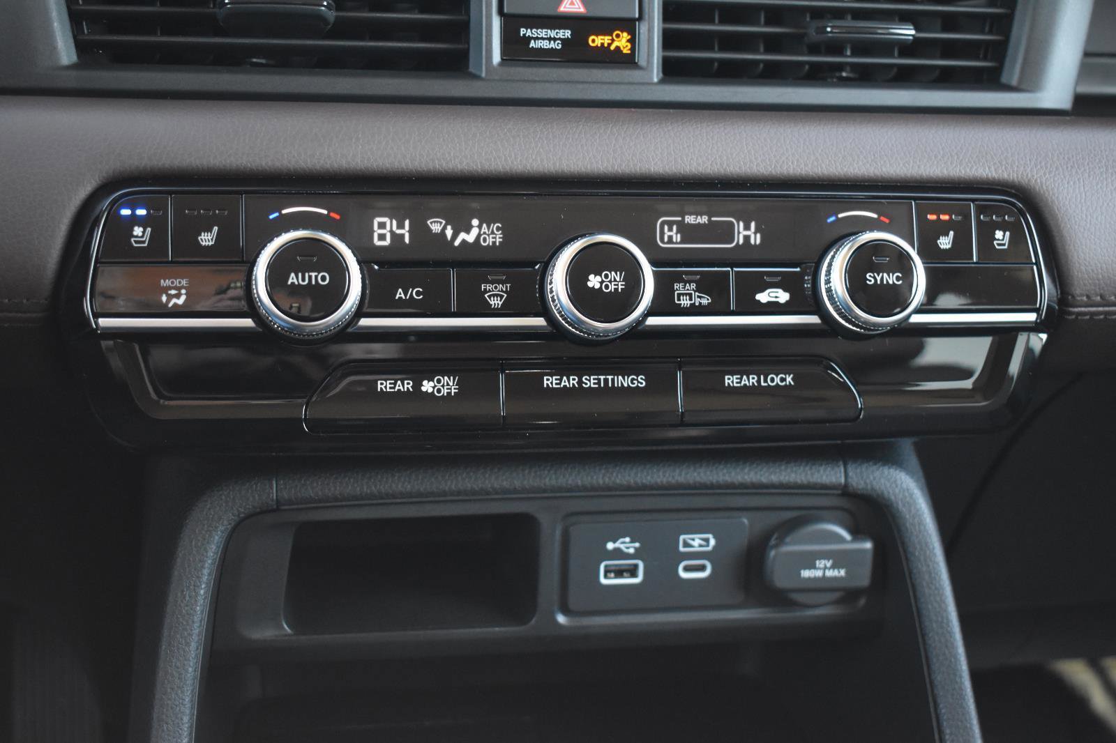 Used 2025 Honda Pilot Elite image 10