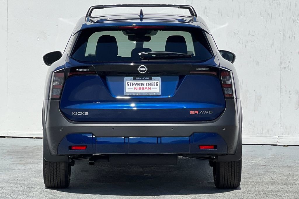 New 2025 Nissan Kicks SR w/ Illumination Package image 5