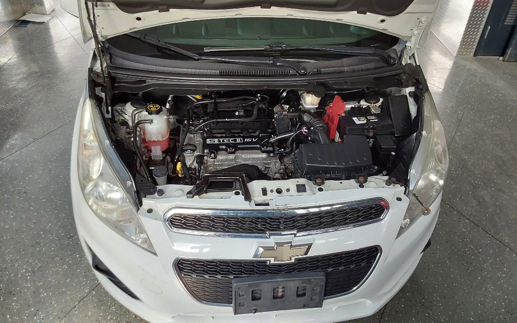 Used 2014 Chevrolet Spark LT FWD image 19