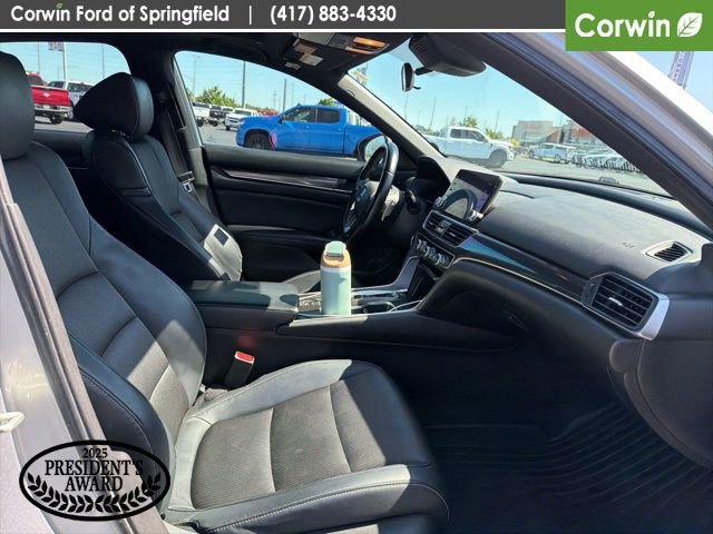 Used 2018 Honda Accord Sport image 14