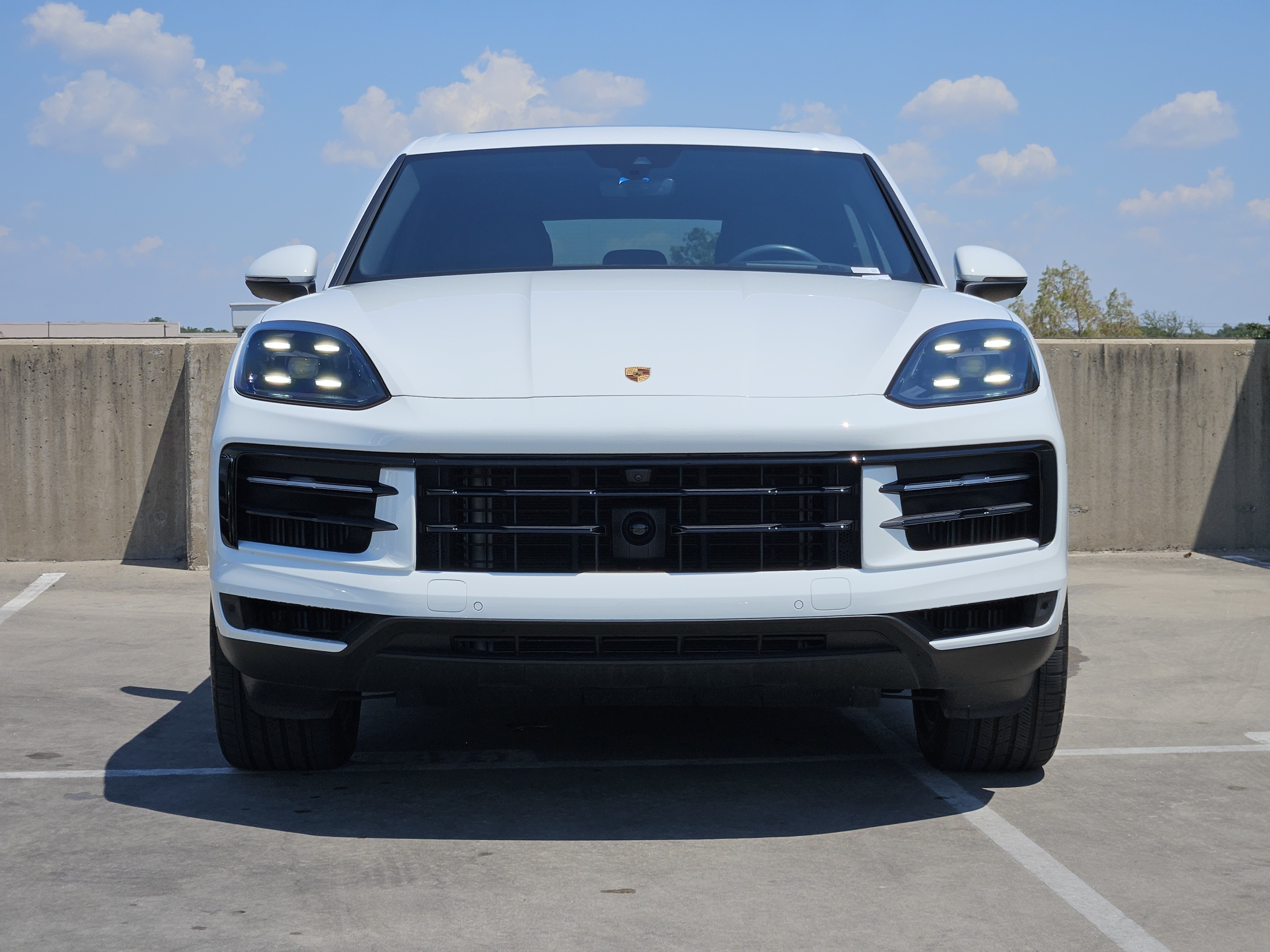 Certified 2024 Porsche Cayenne AWD/4WD image 11