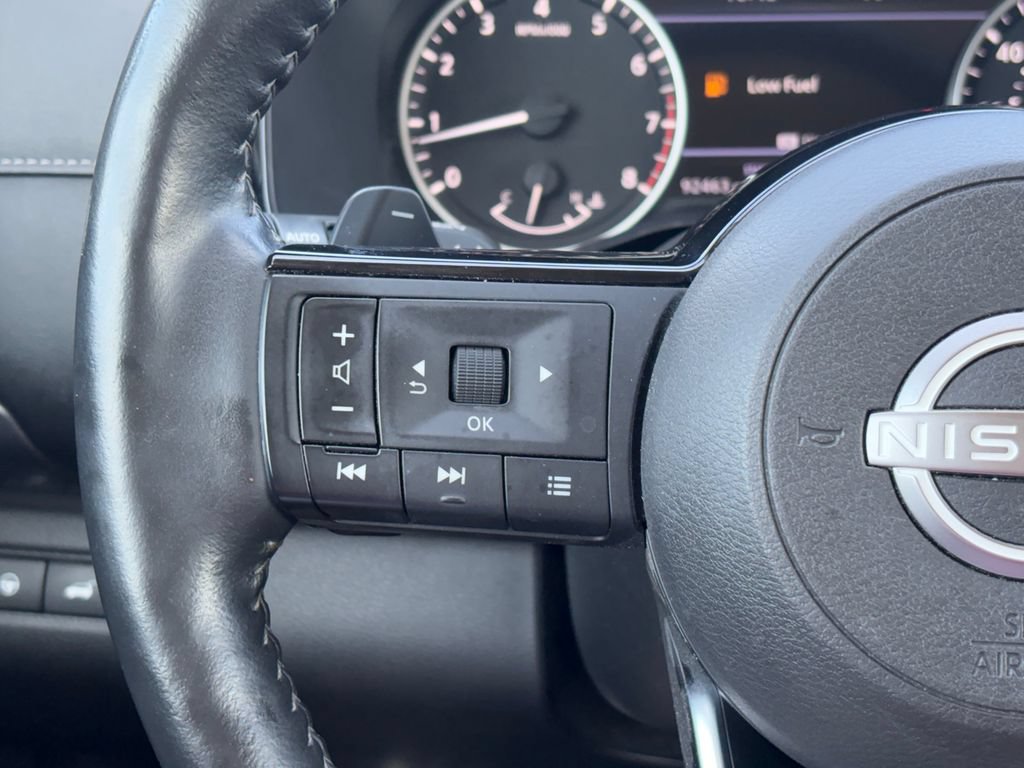 Certified 2022 Nissan Pathfinder SL FWD image 12