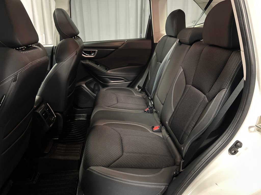 Used 2020 Subaru Forester Premium AWD/4WD image 22