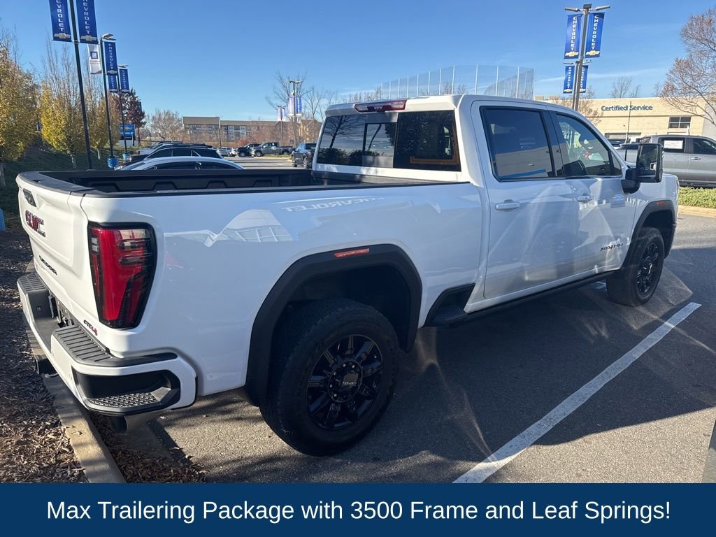 Used 2025 GMC Sierra 2500 AT4 w/ AT4 Premium Plus Package image 2