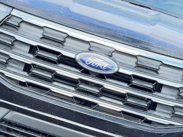 New 2026 Ford Explorer Active w/ Active Comfort Package AWD/4WD image 3