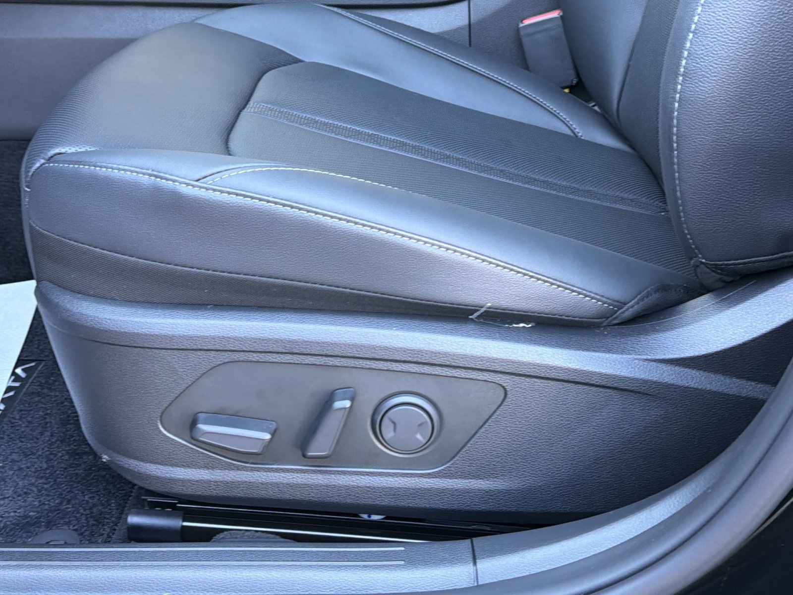 New 2026 Hyundai Sonata Limited image 14