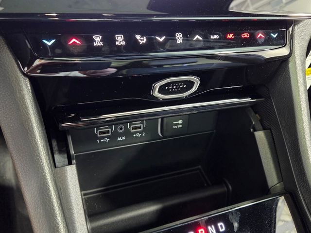 New 2026 Jeep Grand Cherokee Limited w/ Limited Altitude Package RWD image 22