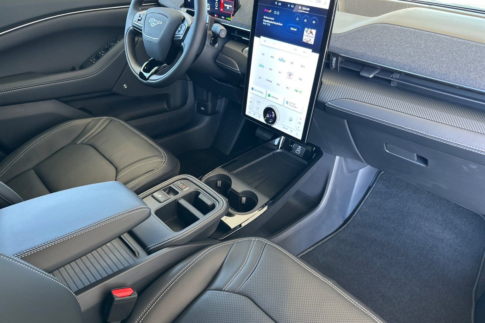 New 2025 Ford Mustang Mach-E Premium image 15