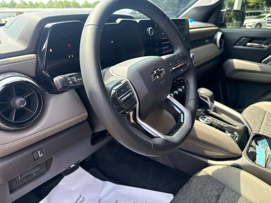 Used 2024 Chevrolet Colorado ZR2 AWD/4WD image 10