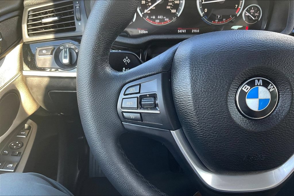 Used 2017 BMW X3 xDrive28i AWD/4WD image 11
