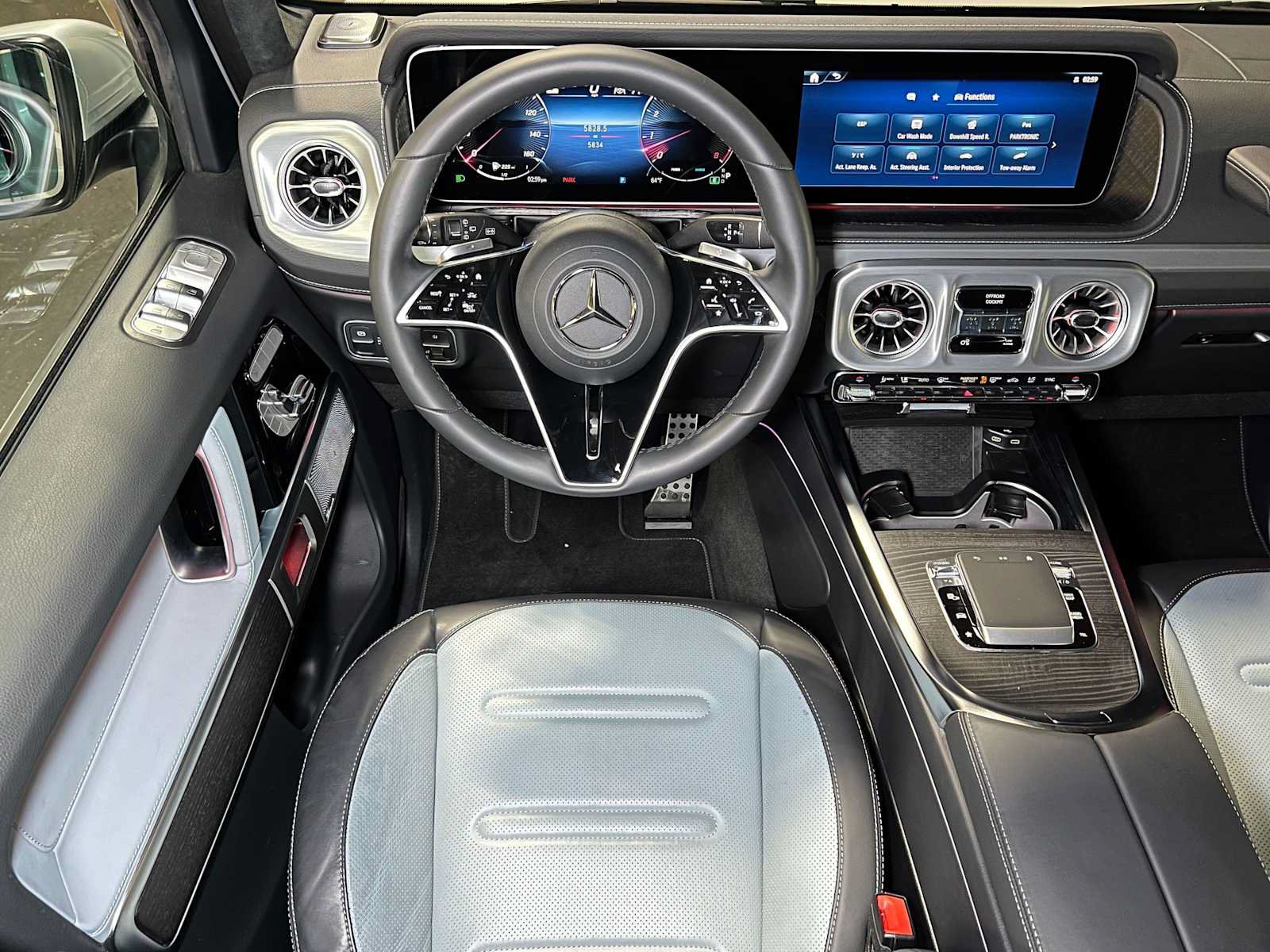Used 2025 Mercedes-Benz G 550 image 45