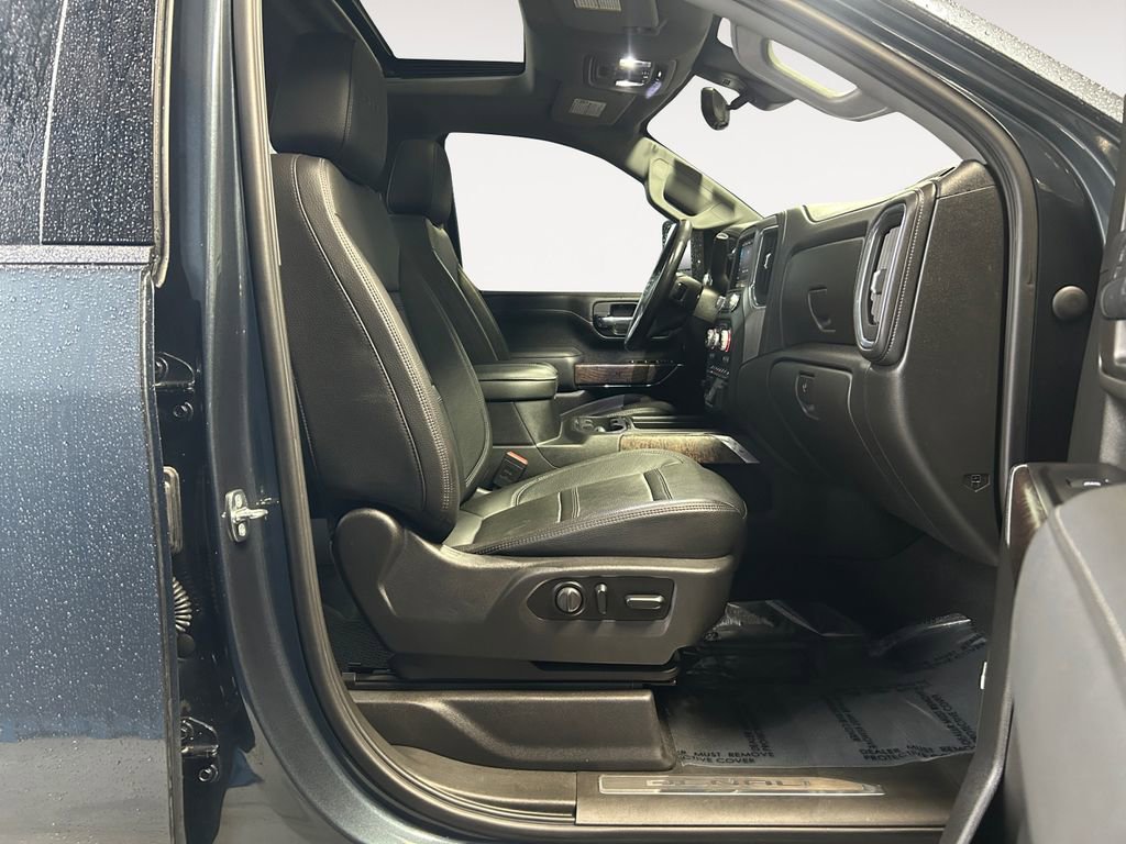 Used 2020 GMC Sierra 2500 Denali w/ Denali Ultimate Package image 10