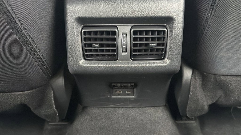 Certified 2025 Toyota Camry LE image 24