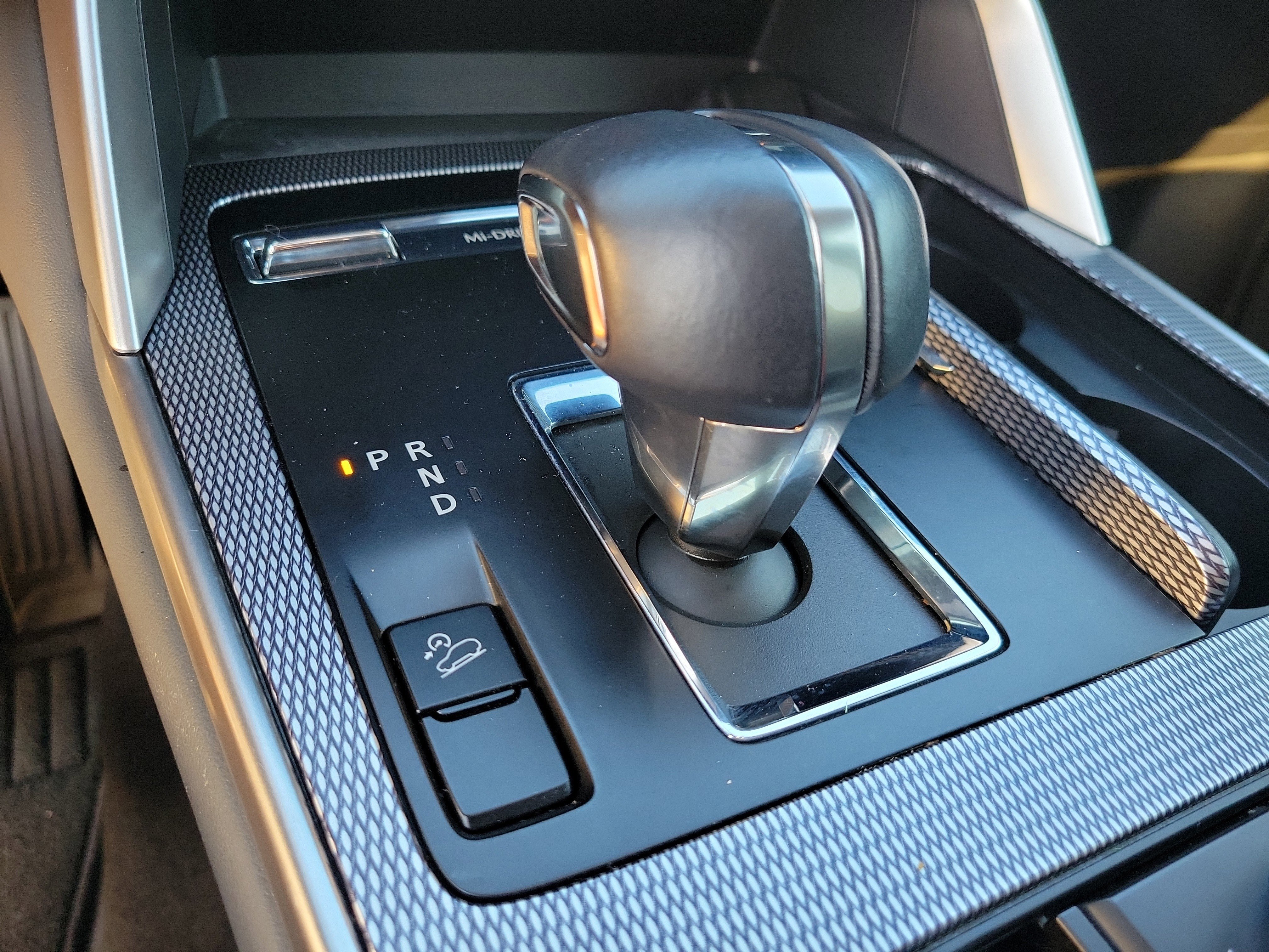 Used 2024 MAZDA CX-90 3.3 Turbo w/ Preferred Package image 32