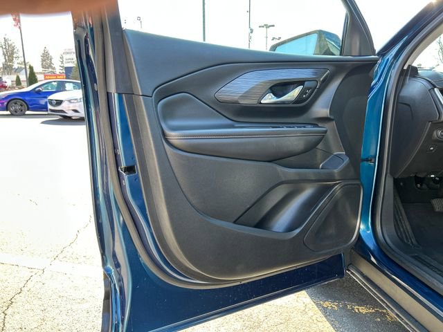 Used 2020 GMC Terrain SLT image 11