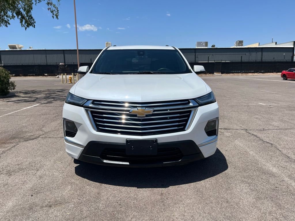 Used 2023 Chevrolet Traverse Premier image 3