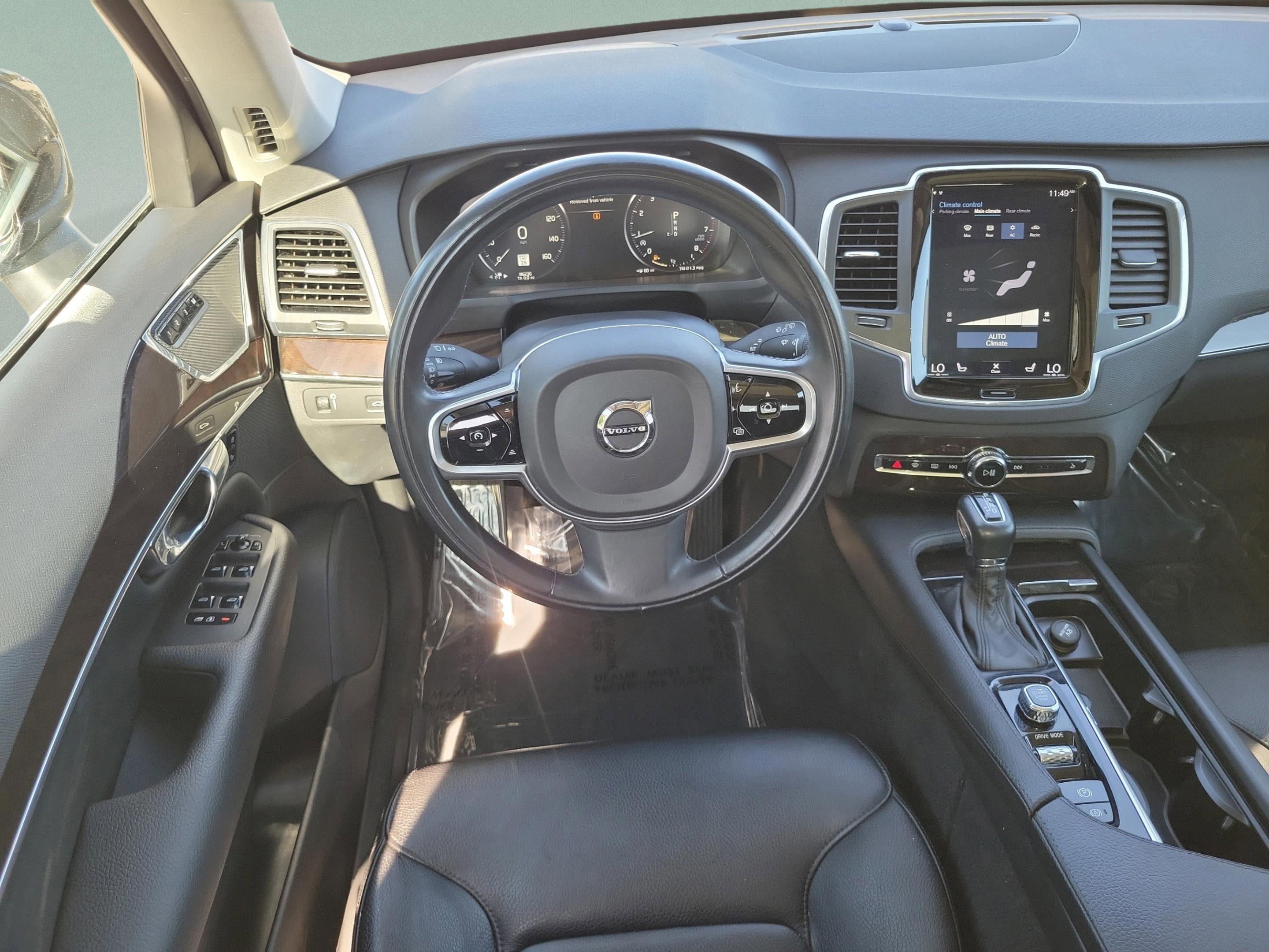 Used 2019 Volvo XC90 T6 Momentum w/ Protection Package Premier image 15