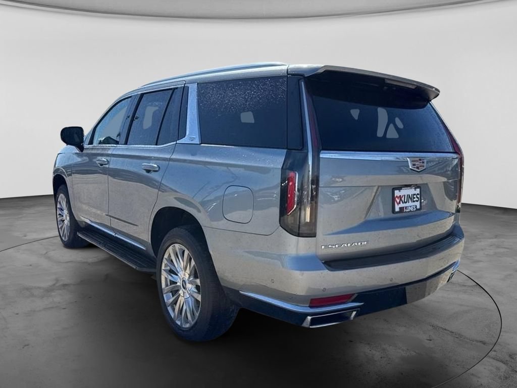 Used 2023 Cadillac Escalade Premium Luxury AWD/4WD image 9