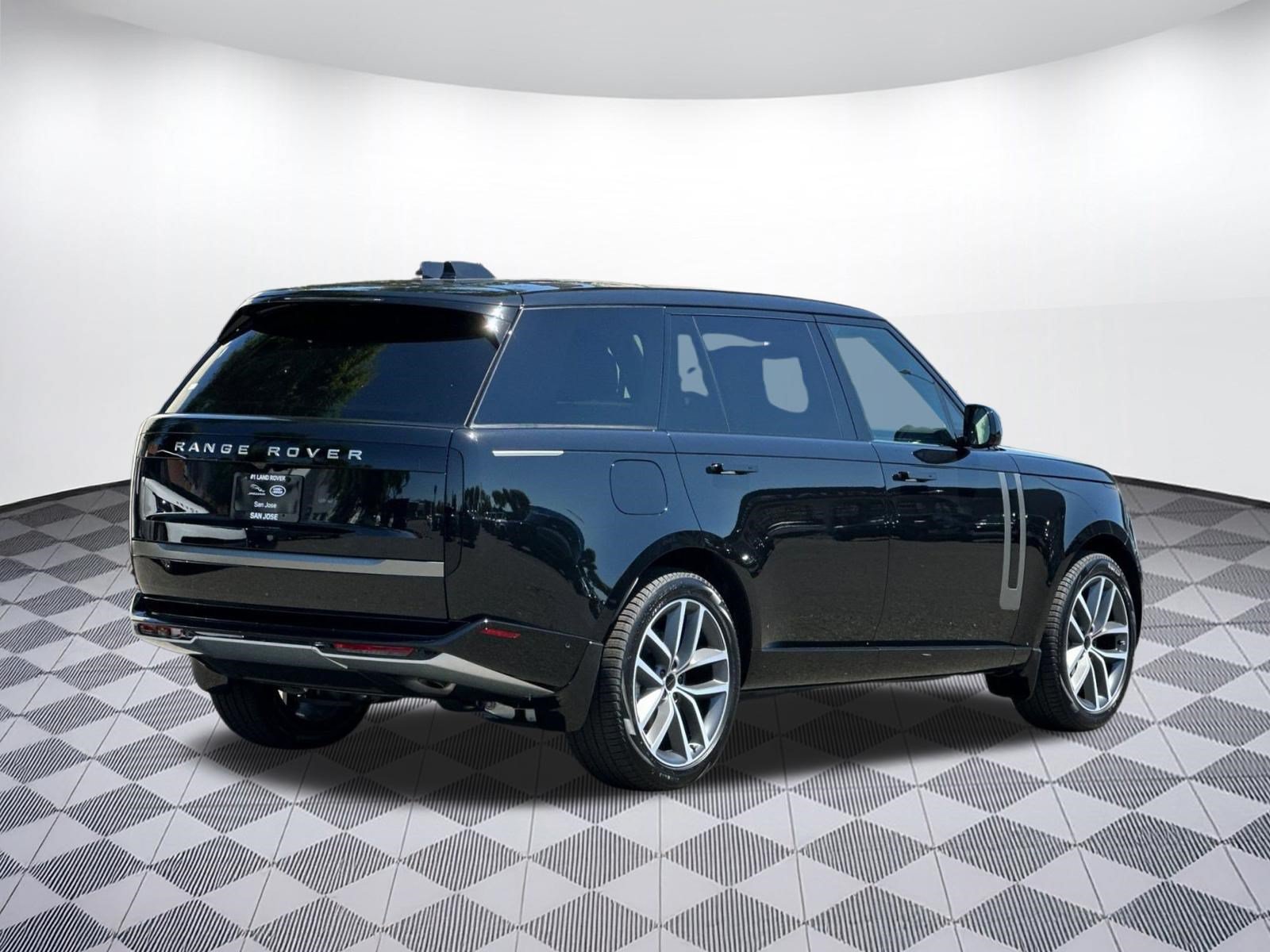 New 2026 Land Rover Range Rover Long Wheelbase SE AWD/4WD image 9