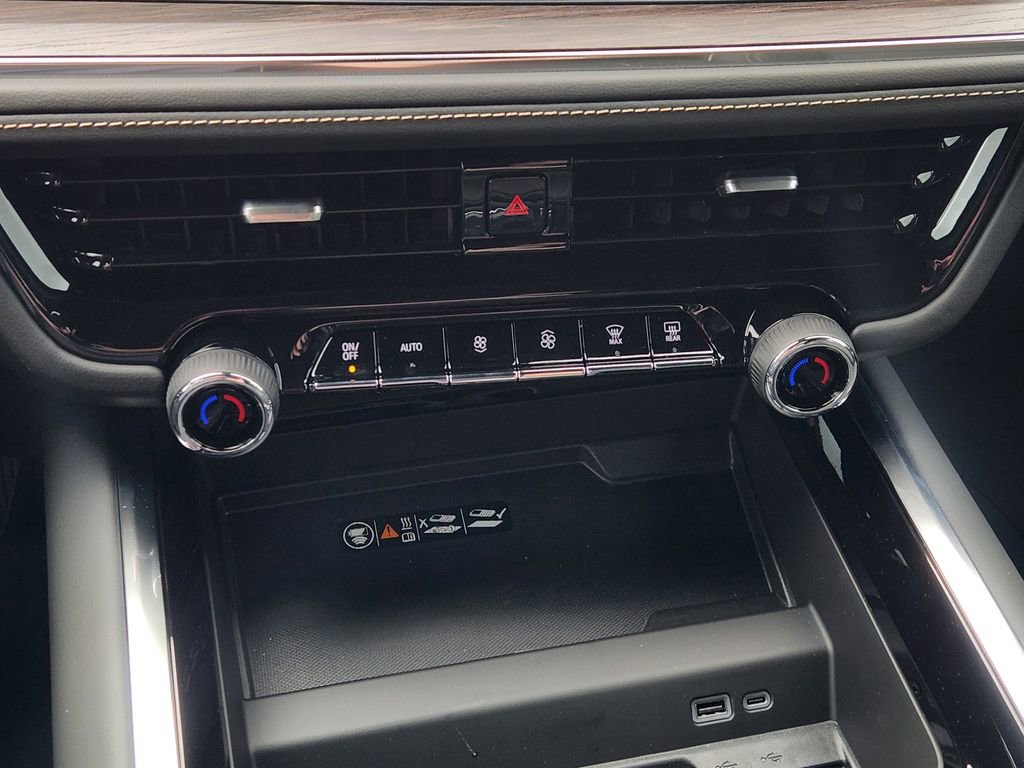 New 2026 Chevrolet Tahoe Premier w/ Sun And Tow Package image 15