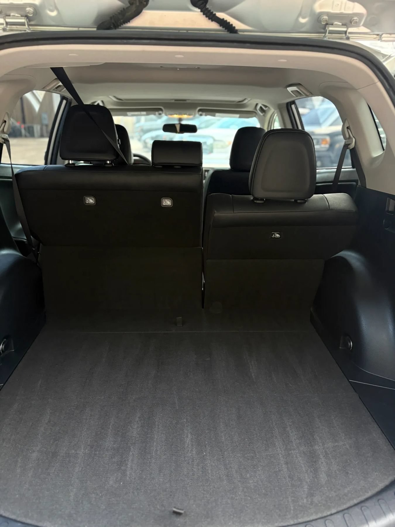 Used 2015 Toyota RAV4 Limited w/ Outdoor Package FWD image 22