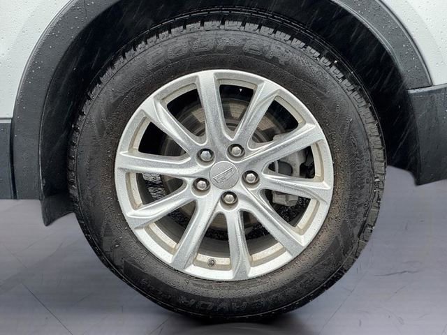 Used 2019 Cadillac XT4 Luxury image 7