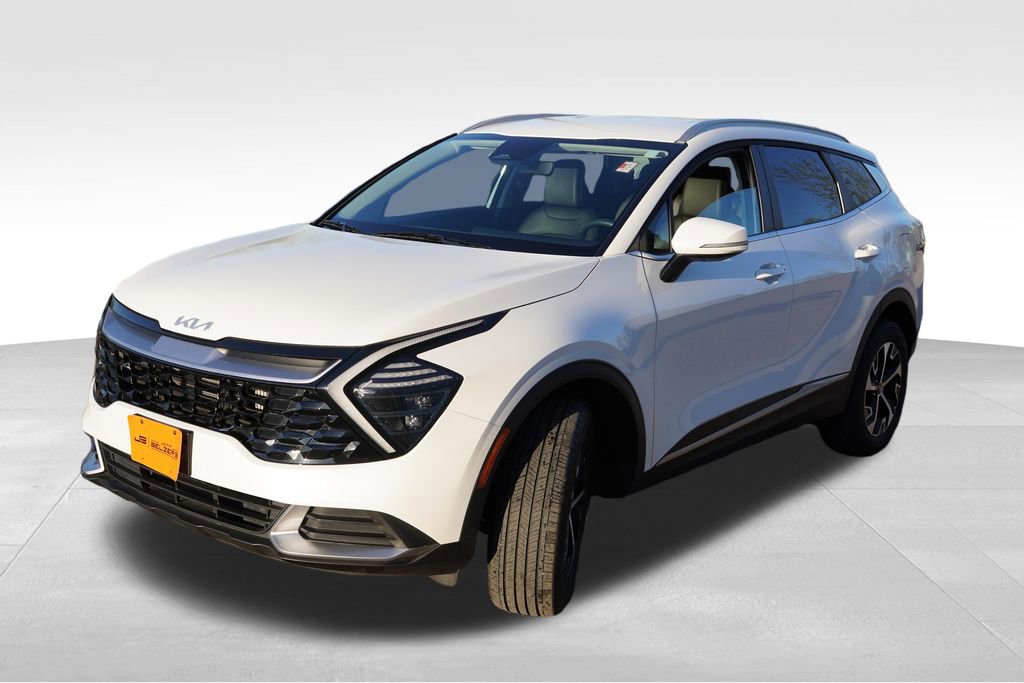 Certified 2025 Kia Sportage EX AWD/4WD image 11