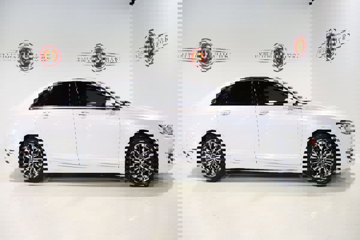 Used 2017 Lincoln MKZ Select w/ Climate Package image 5