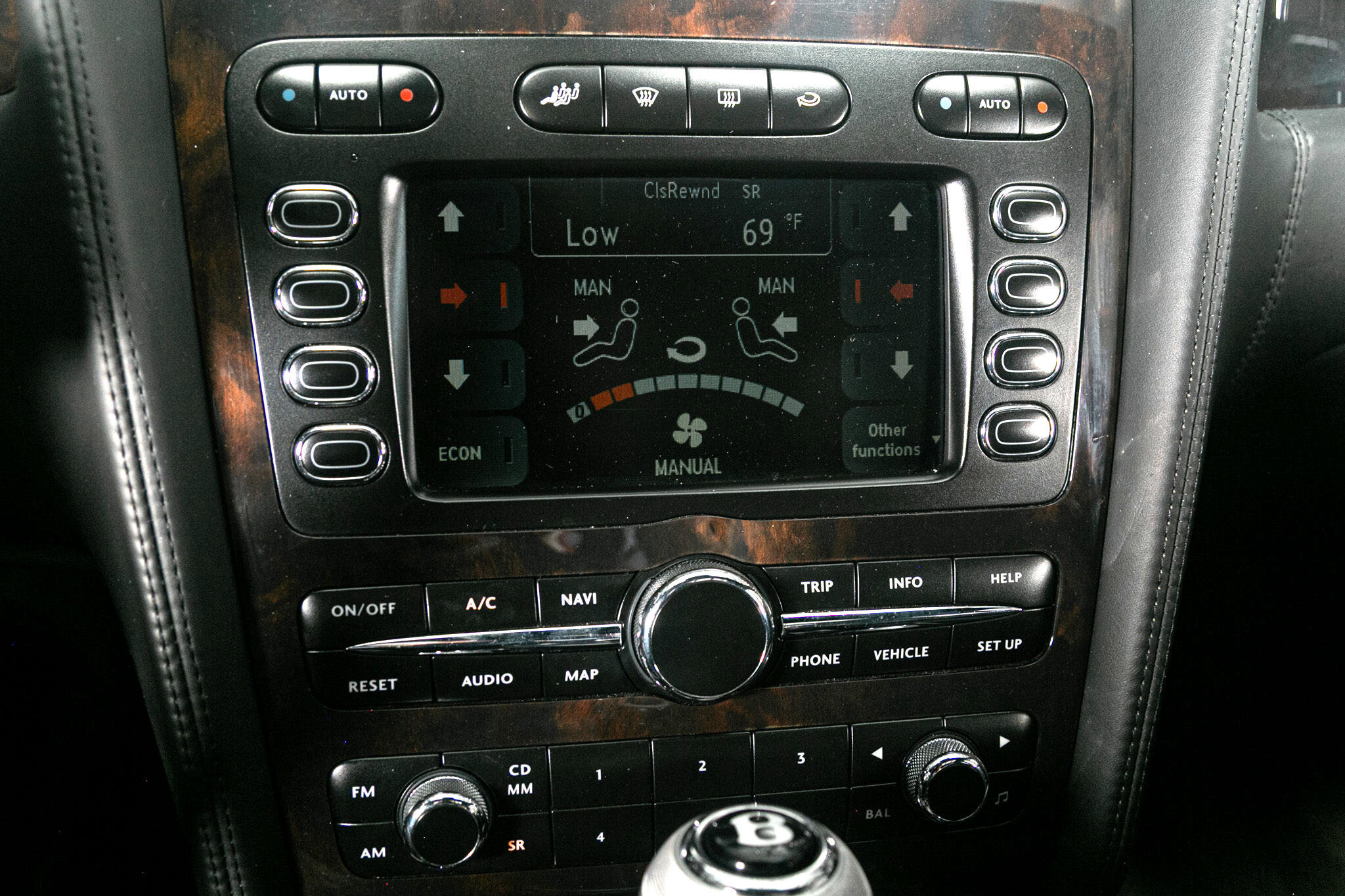 Used 2009 Bentley Flying Spur Flying Spur Speed w/ Convenience Specification Pkg image 45