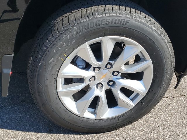 New 2026 Chevrolet Silverado 1500 Custom AWD/4WD image 6