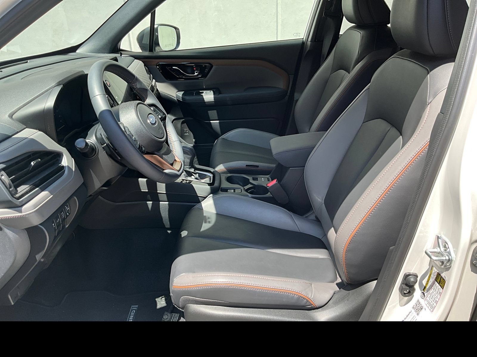 Used 2025 Subaru Forester Sport AWD/4WD image 2