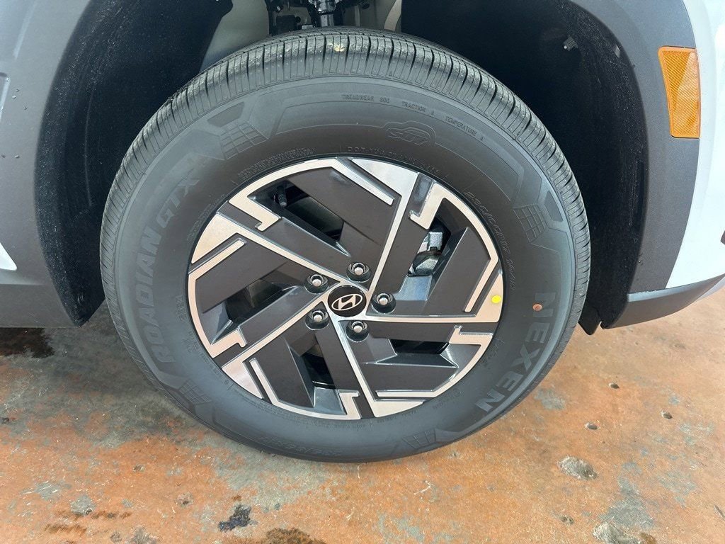 New 2026 Hyundai Tucson Blue SE w/ Tow & Go Package image 10