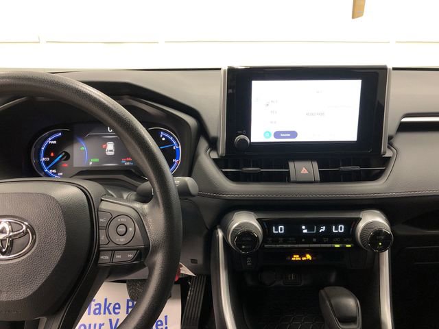 Used 2023 Toyota RAV4 LE image 19