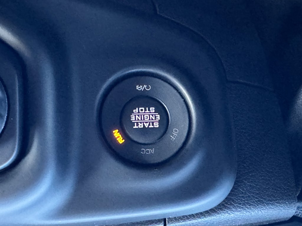 Used 2021 Jeep Wrangler Unlimited Sport AWD/4WD image 26