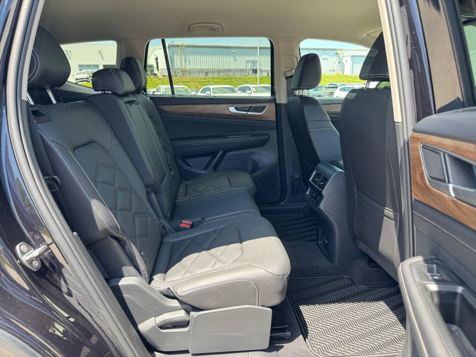 Certified 2026 Volkswagen Atlas SE AWD/4WD image 29