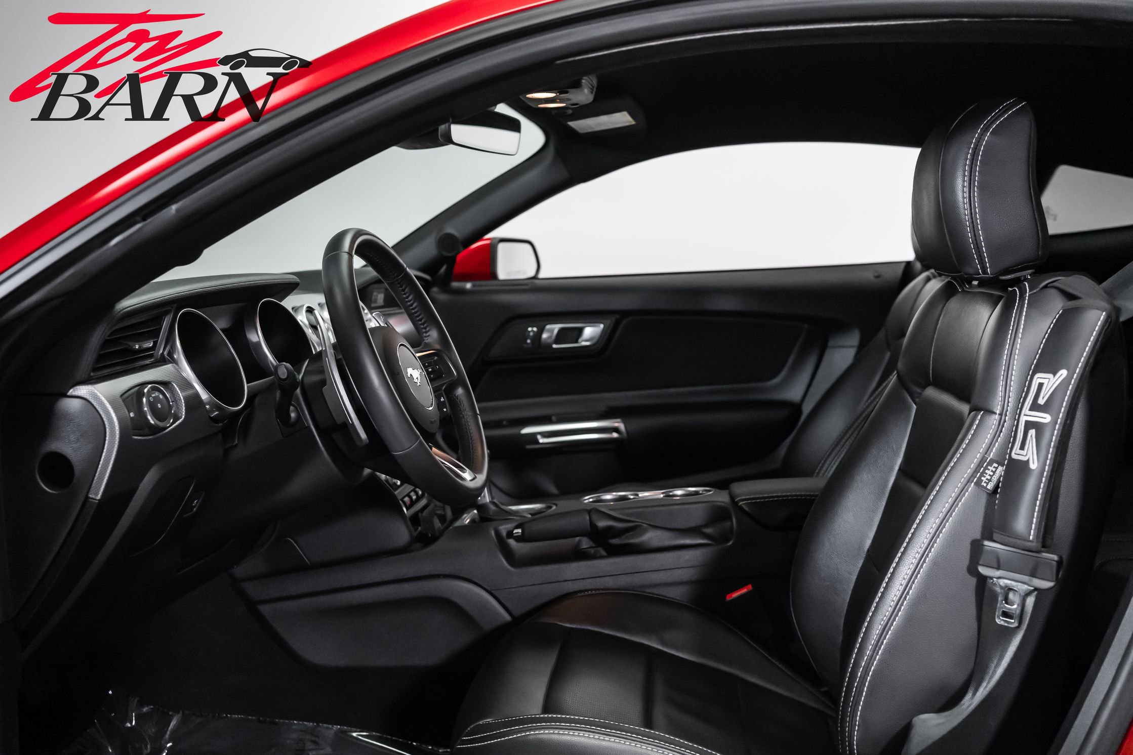 Used 2021 Ford Mustang GT RWD image 24